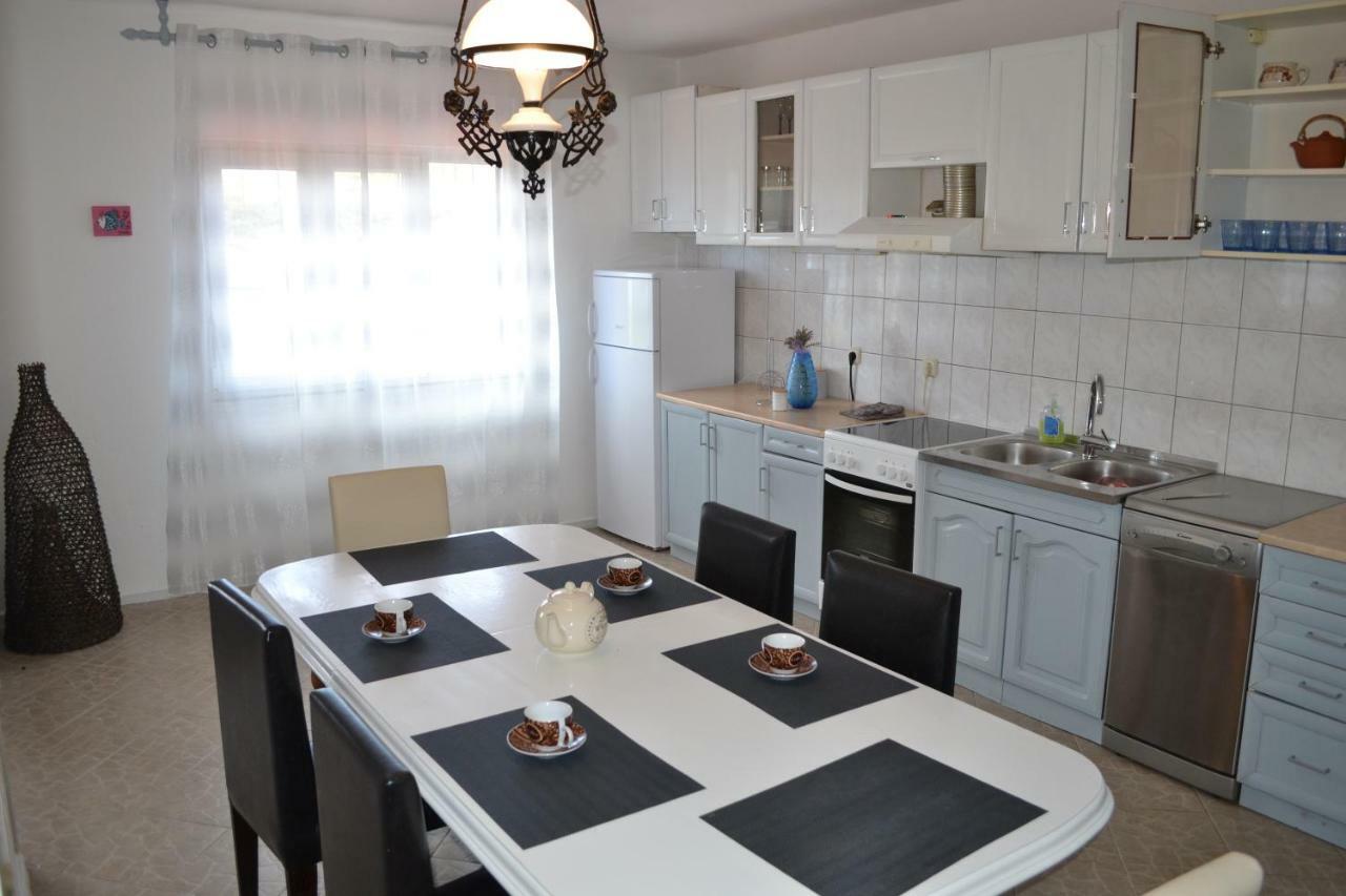 Corto Maltese Apartment Brgulje Ngoại thất bức ảnh
